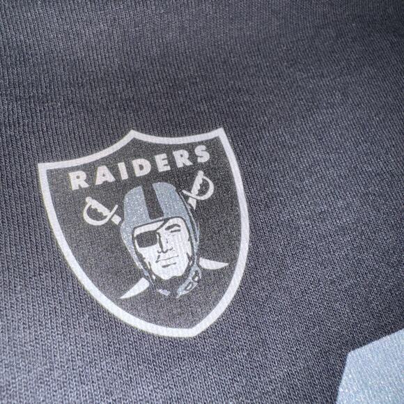 Las Vegas Raiders Shirt Mens XL NFL Football Josh Jacobs 28 Team Apparel Tee - Picture 11 of 11